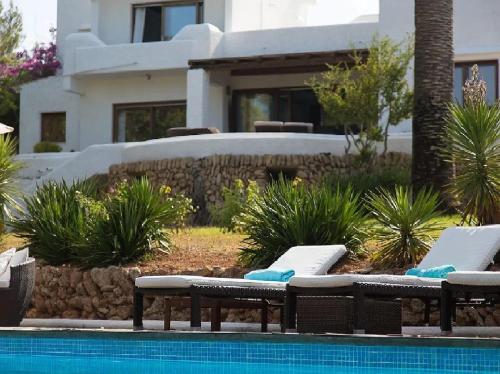 Peaceful Location and only 10 Mins Walk to Beach! gîte à louer Playa S'Argamassa