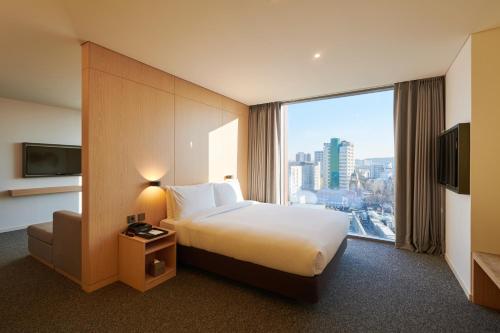 Nine Tree Premier Hotel Insadong Myeongdong