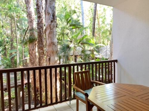 REEF RETREAT APARTMENTS PALM COVE Unit 12