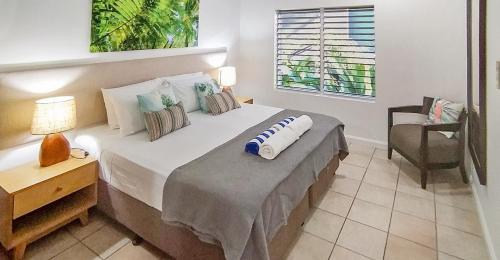 REEF RETREAT APARTMENTS PALM COVE Unit 11