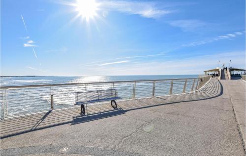 Beautiful Apartment In Lido Di Camaiore With 1 Bedrooms