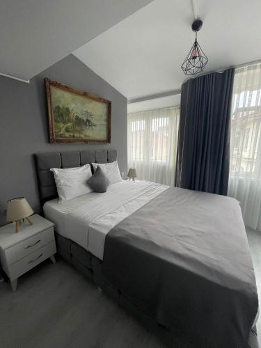 Oldmile Palace Hotel