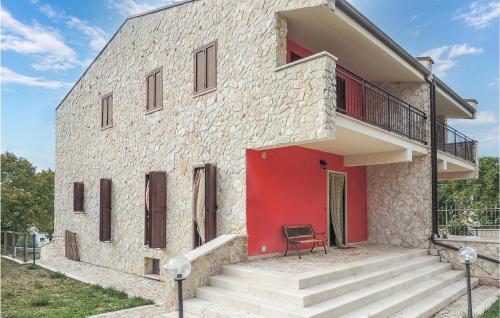  Stunning Home In Cansano With 3 Bedrooms And Wifi in Cansano