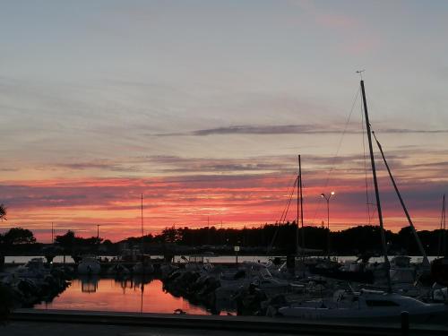 La Bulle d'Etel, Chambres & Spa – Etel, MN