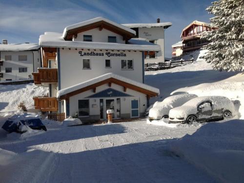  Landhaus Cornelia, Pension in Berwang