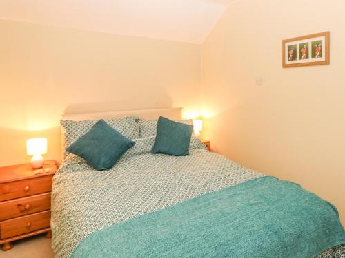 Pine Cottage, Bakewell (photo 8)