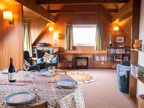 Primrose Cottage Haverfordwest - image 4