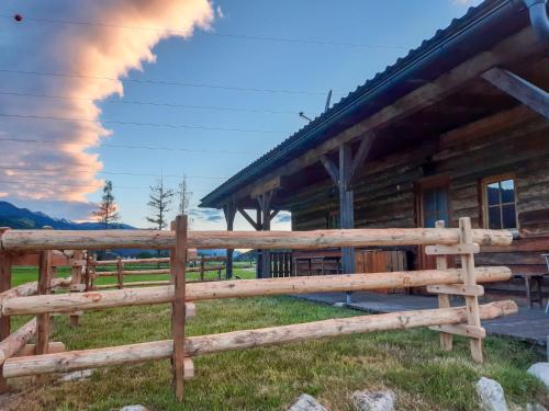 Chalet Steiners Blockhütte - STS220 by Interhome