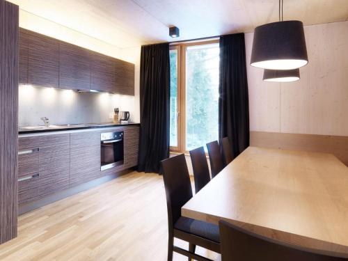 Chalet Gradonna Mountain Resort - KAX102 by Interhome