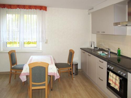 Apartment Am Burgberg by Interhome in Eilenburg