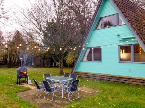 Rose Lodge in Milton on Stour