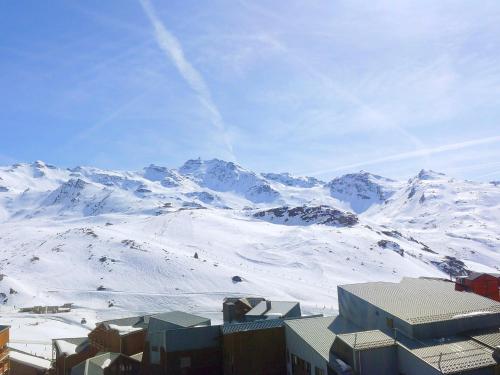 Apartment Arcelle-17 by Interhome Val Thorens