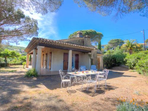 Holiday Home Josalie – Saint Maxime, WY