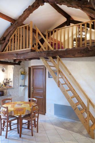 Holiday Home La Bergerie by Interhome in Lalbenque
