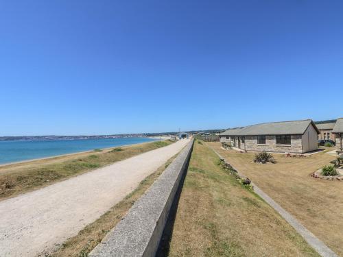 Sea Shore - main image