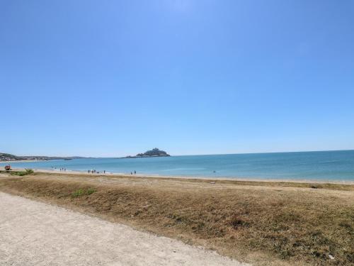 Sea Shore - image 10