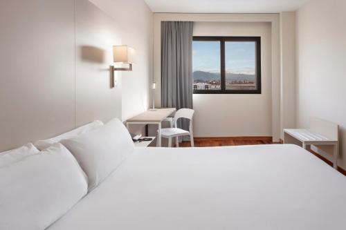 B&B Hotel Granada Estación - image 11