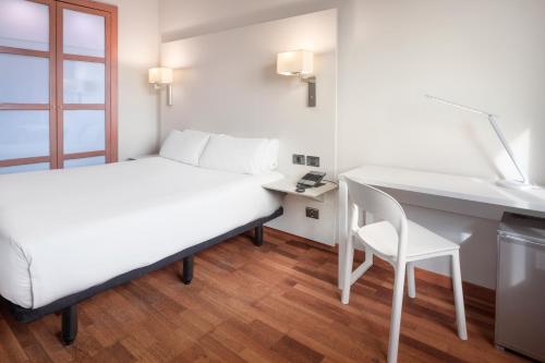 B&B Hotel Granada Estación - image 14