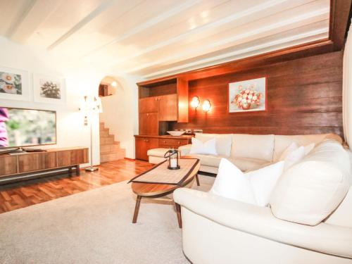  Apartment Casa Hubertus by Interhome in Oetz
