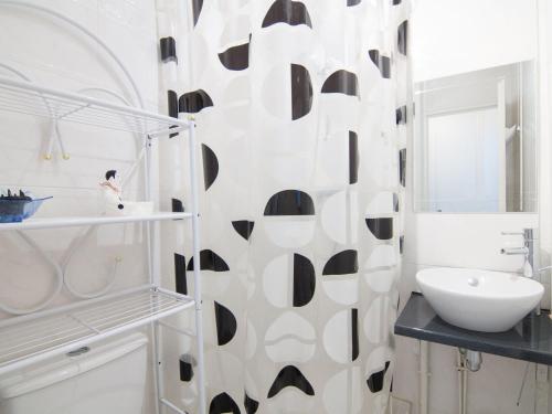 Studio Les Flots Bleus-1 by Interhome Studio Les Flots Bleus-1 by Interhome