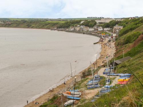 Park View Filey - image 3