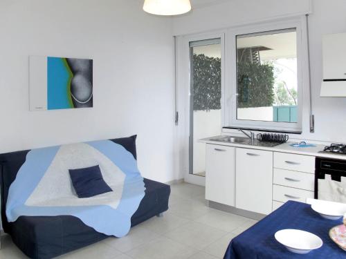 Apartment Blu Mediterraneo - PGI210 by Interhome
