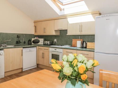 Heron Cottage Norwich - image 6