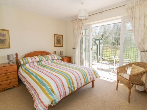 Heron Cottage Norwich - image 11