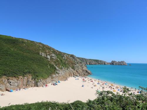 Away West - image 12