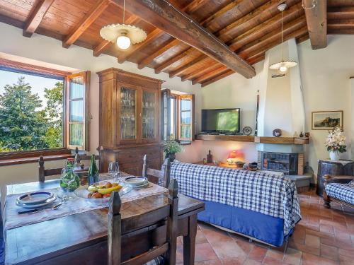 Apartment Le Bore-1 by Interhome in Molazzana
