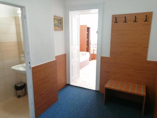 Baño, Hotel Morava in Znojmo