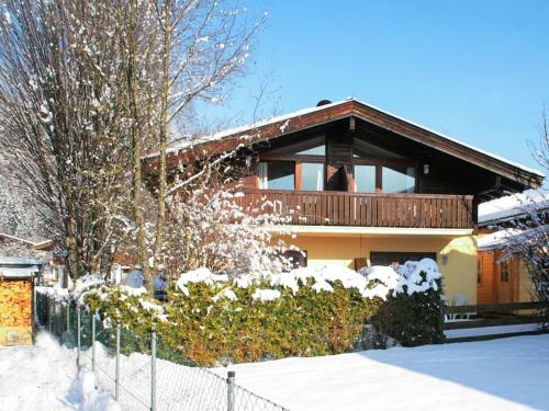 Apartment Alpenchalets - ZSE202 by Interhome Zell am See