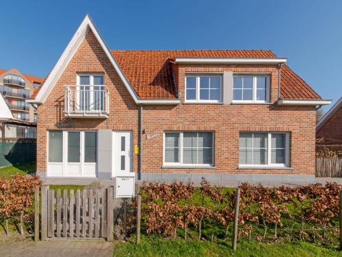  Villa Mimosa by Interhome, Pension in Bredene-aan-Zee