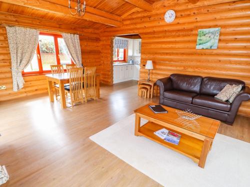 Cedar Lodge - image 7