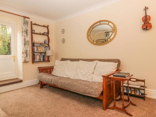 Little Acre Torquay - image 11