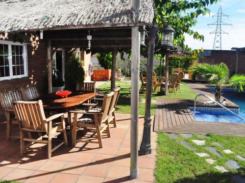  Holiday Home Tahiti in San Poncio