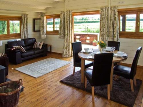 Cropvale Lodge in Cropthorne