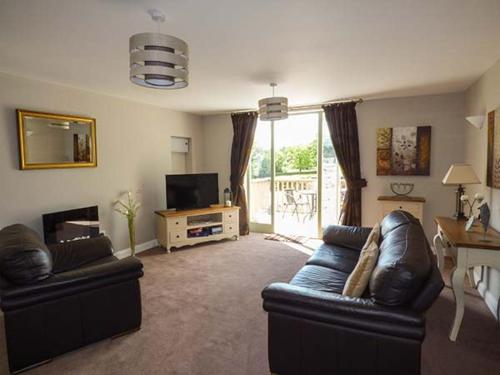 Pendle View - image 2