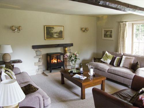 Town Head Farm - image 10