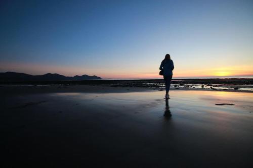 Riverside cottage walking distance into Caernarfon