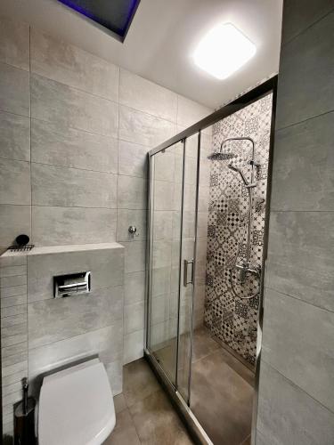 Apartamenty na Maja -4- in Скерневіце
