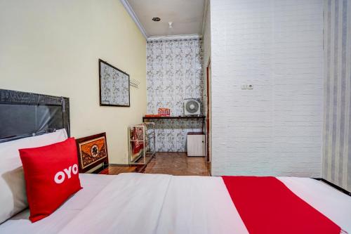 Super OYO 90642 Lancar Homestay Syariah