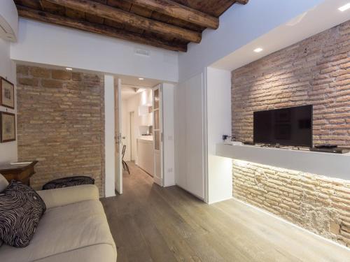 Apartment Forum Augusti by Interhome, Rome (photo 8)