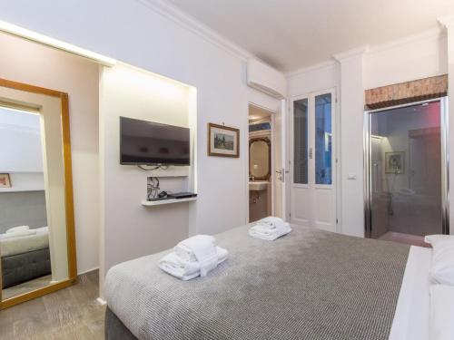 Apartment Forum Augusti by Interhome, Rome (photo 4)