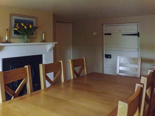 Sweet Briars in Chale