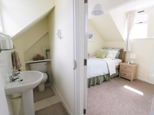 Causeway Cottage - image 7