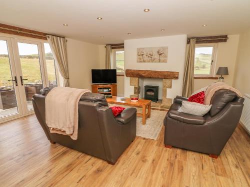 Meadow Cottage - main image
