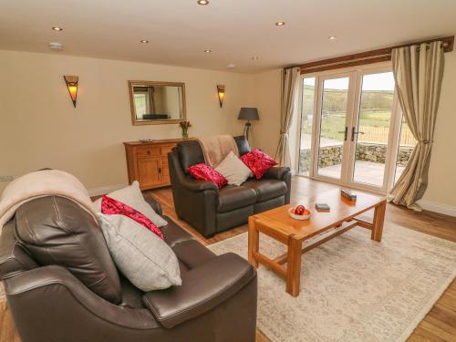 Meadow Cottage - image 13