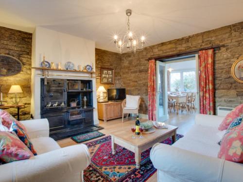 Holiday Home Lobster Pot Cottage by Interhome