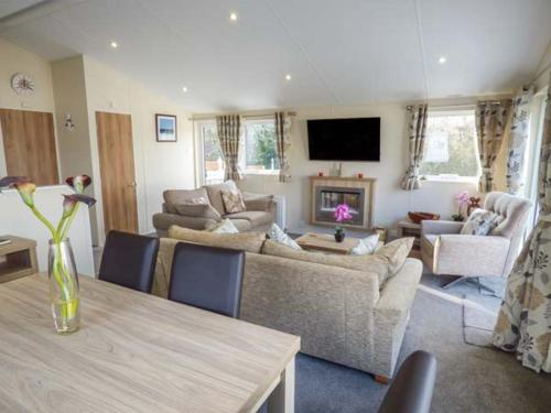 Clearview Lodge in Brynowen